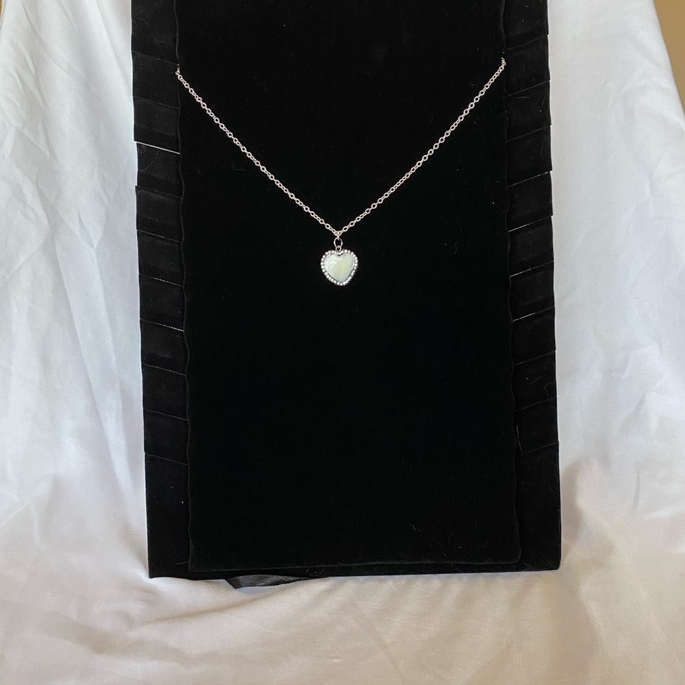 Blue heart rhinestone necklace
